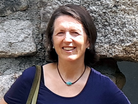 Diplomierte Gesundheits- und Krankenpflegerin Christina Hildmann Diplomierte Gesundheits- und Krankenpflegerin Christina Hildmann